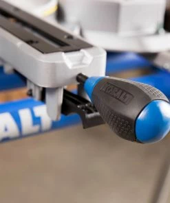 Kobalt Miter Saws Compact sliding 7-1/4-in 10 Amps Single Bevel Sliding Compound Corded Miter Saw -Household Tools Shop 09428053