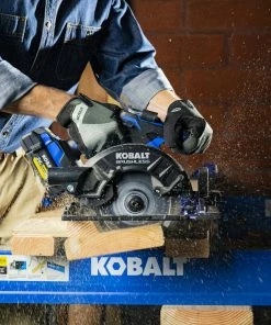 Kobalt Circular Saws 24-Volt XTR 7-1/4-in Brushless Cordless Circular Saw 27 Kobalt Circular Saws 24-Volt XTR 7-1/4-in Brushless Cordless Circular Saw -Household Tools Shop 15485321 scaled