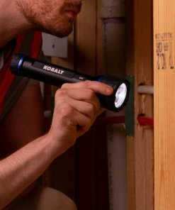 Kobalt Flashlights Virtually Indestructible Waterproof 600-Lumen LED Flashlight (Battery Included) -Household Tools Shop 40778321 scaled