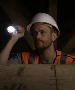 Kobalt Flashlights Virtually Indestructible Waterproof 600-Lumen LED Flashlight (Battery Included) -Household Tools Shop 40778323 scaled