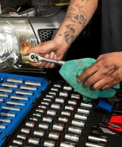 Kobalt Mechanics Tool Sets 154-Piece Standard (SAE) and Metric Combination Polished Chrome Mechanics Tool Set (1/4-in; 3/8-in) -Household Tools Shop 42394165 scaled