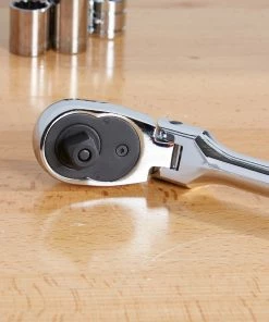 Kobalt Ratchets & Ratchet Sets 90-Tooth 1/2-in Drive Quick-release Flexible Head Standard Ratchet -Household Tools Shop 44895934