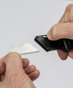 Kobalt Utility Knives 2pc Speed Release 18Mm 10-Blade Folding Utility Knife -Household Tools Shop 45539090 scaled